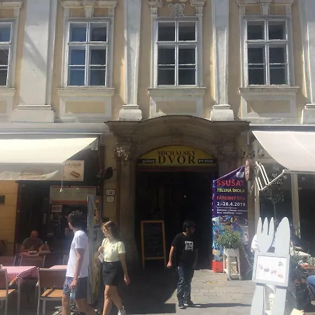 Mira 7 Apartmán Bratislava
